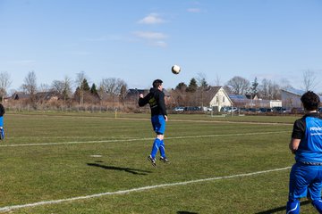 Bild 48 - Herren TSV Wiemersdorf - TuS Hartenholm III : Ergebnis: 2:1